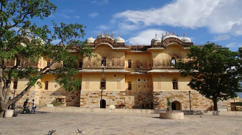 Tourist Places Near Jaipur Within 100 KMs