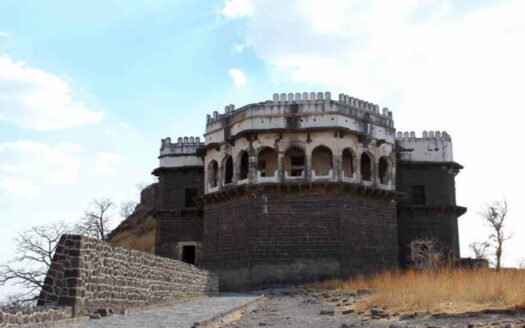 Tourist Places Near Jalgaon Within 200 KMs