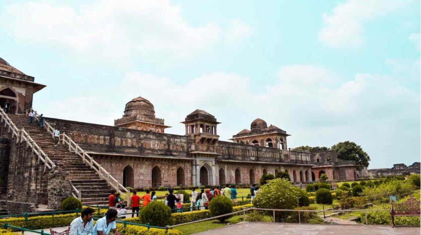 Tourist Places Near Indore Within 100 KM